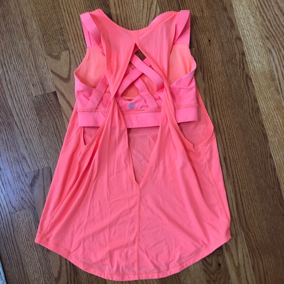 LuLuLemon Ready & Go Tank Twist Top Light Flare 4 - Picture 8 of 9